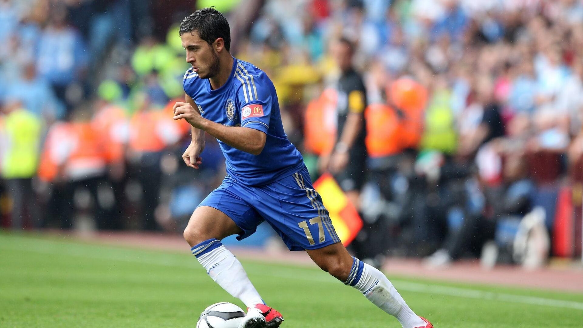 绿茵双子星，弗拉霍维奇统治级数据背后的战术密码，马里狂胜伊拉克的非洲新势力崛起